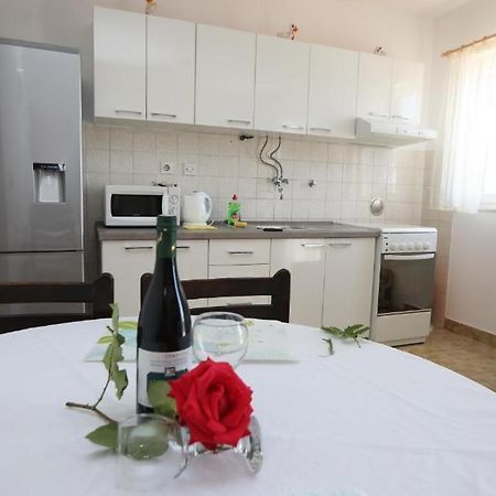 Apartment Davorka Primosten Luaran gambar