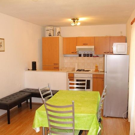 Apartment Davorka Primosten Luaran gambar