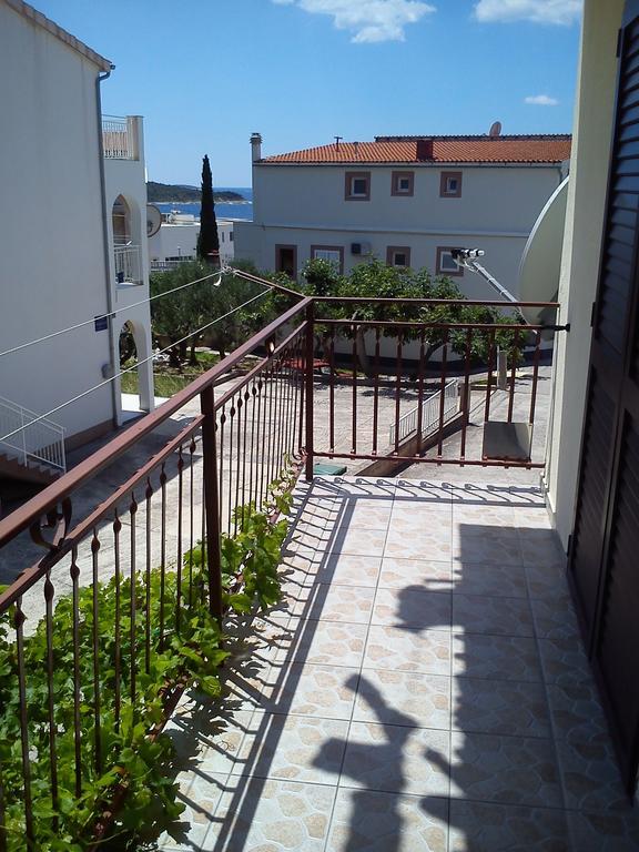 Apartment Davorka Primosten Luaran gambar