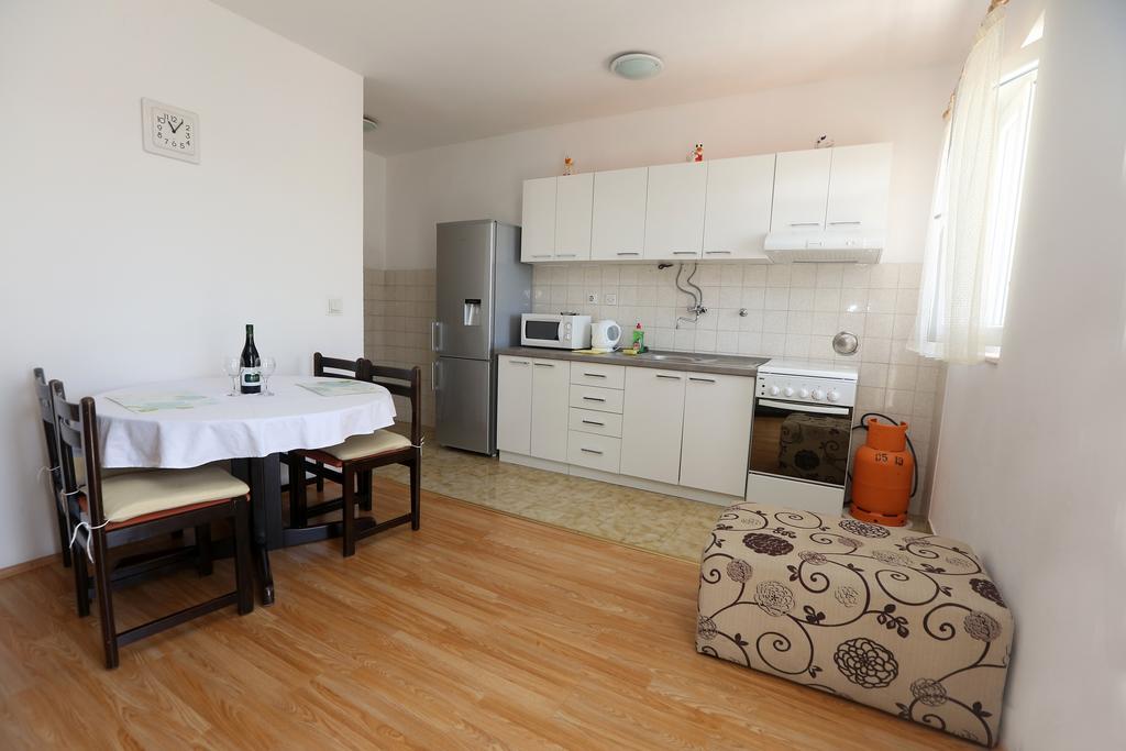 Apartment Davorka Primosten Luaran gambar